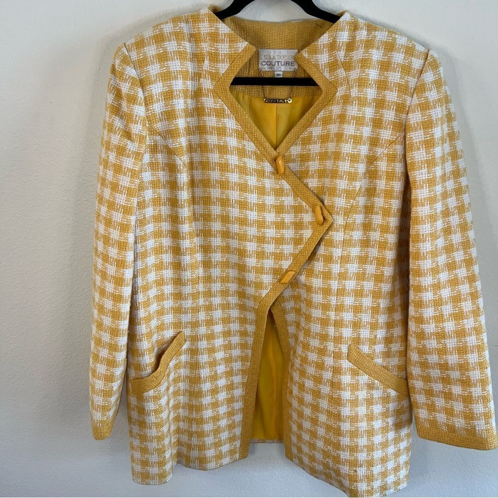 Lily & Taylor Couture silk coat size 16 mid length fully lined yellow white